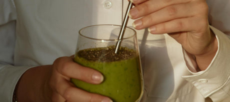 Wrinkles Schminkles blog banner featuring skin-healthy smoothie recipes with Geraldine Georgeou